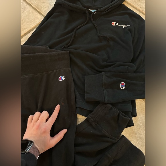 2for1 Black Champion Set with Long/Cropped Sweater and Jogger Pant Size XL - Picture 2 of 5